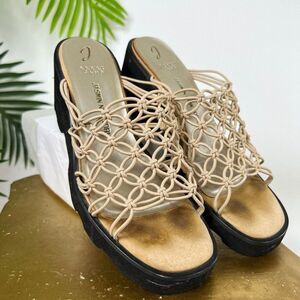 Vintage Y2K Tan Cottagecore Boho Open Toe Fairycore Strappy Wedge Sandals / 9.5